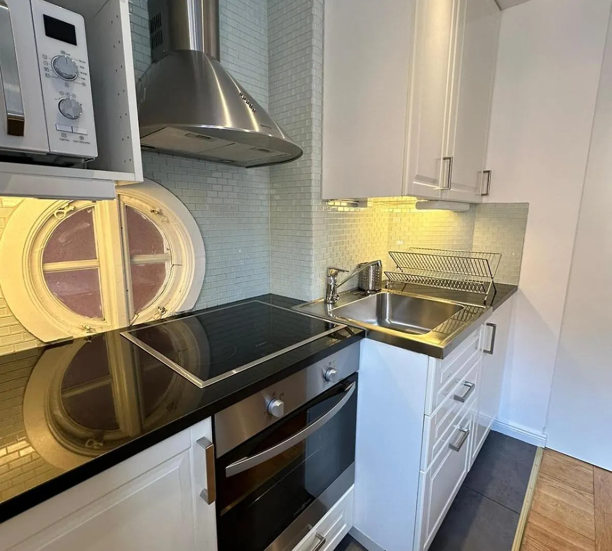 Home Inn Roer11 Stockholm